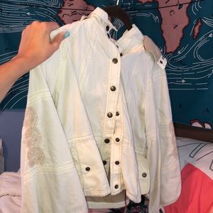 Adorable embroidered cream jacket!